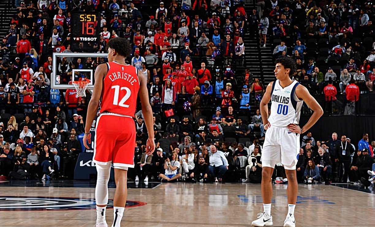 爱游戏平台-关于转折点！达拉斯独行侠强势反弹，NBA季后赛窗口期攻防权衡，底气十足，年轻球员得到机会的信息